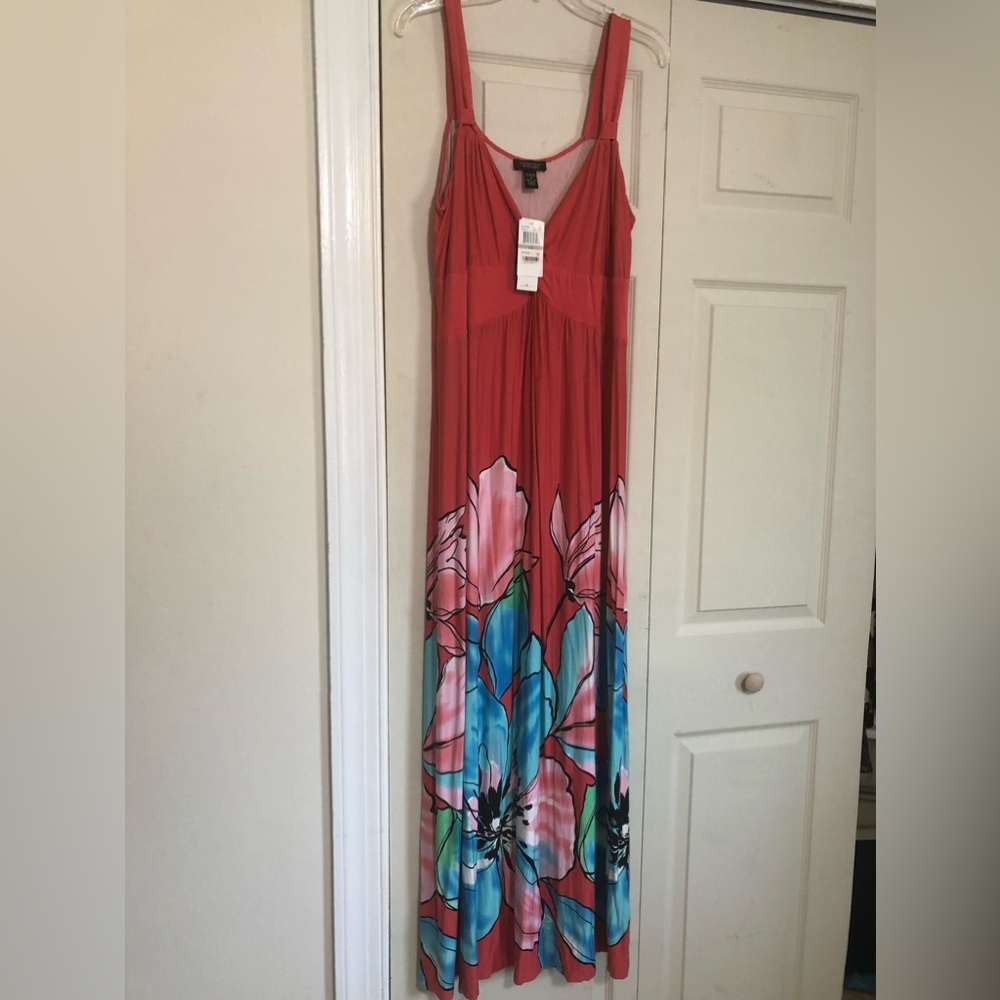 Spense Woman dress